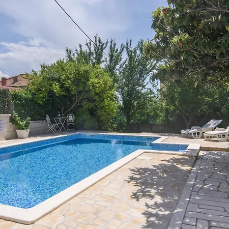 Willa Lado With Private Pool Near Split