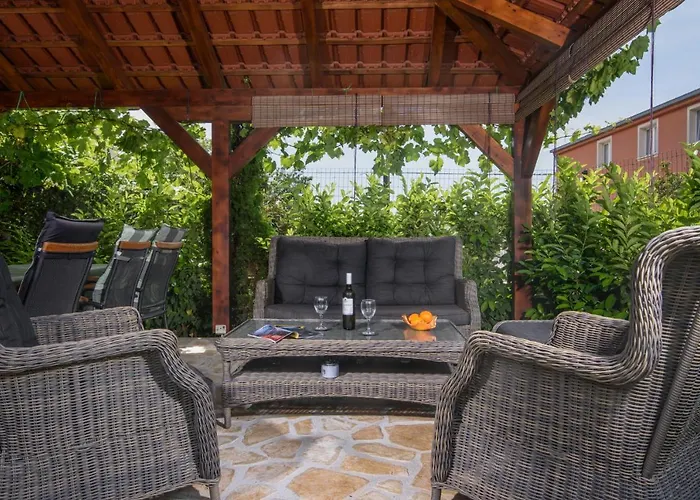 Lado With Private Pool Near Split * Kaštela
