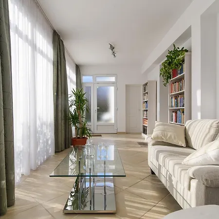 Lado With Private Pool Near Split Villa *